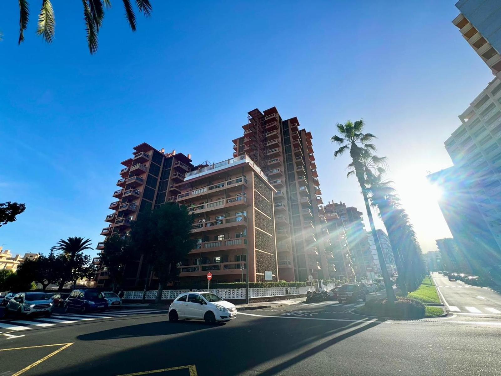 Ocean Breeze Oasis In Puerto De La Cruz Apartment ภายนอก รูปภาพ
